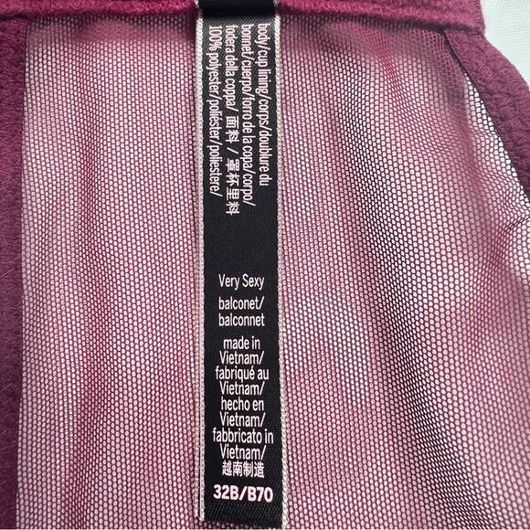 Victoria's Secret Very Sexy Shimmer Velvet Longline Balconet Bra 32B Whimsigoth - Picture 12 of 13